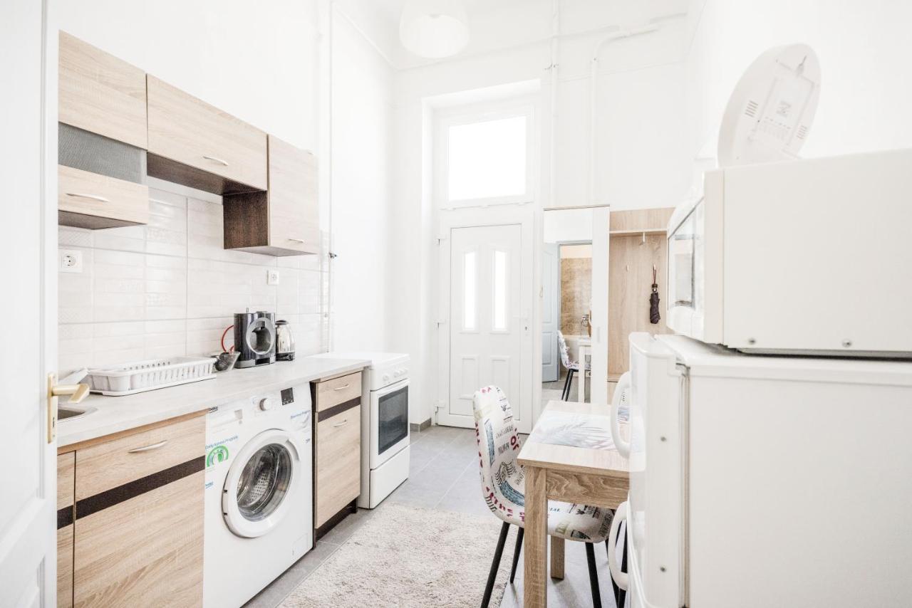 Lovely Studio In The Heart Of Budapeste Exterior foto